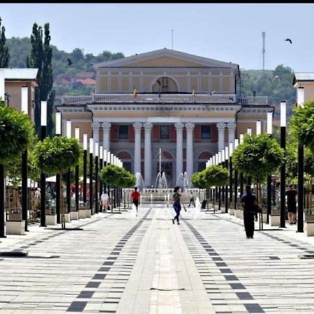 Very Good Location Hunedoara Dış mekan fotoğraf